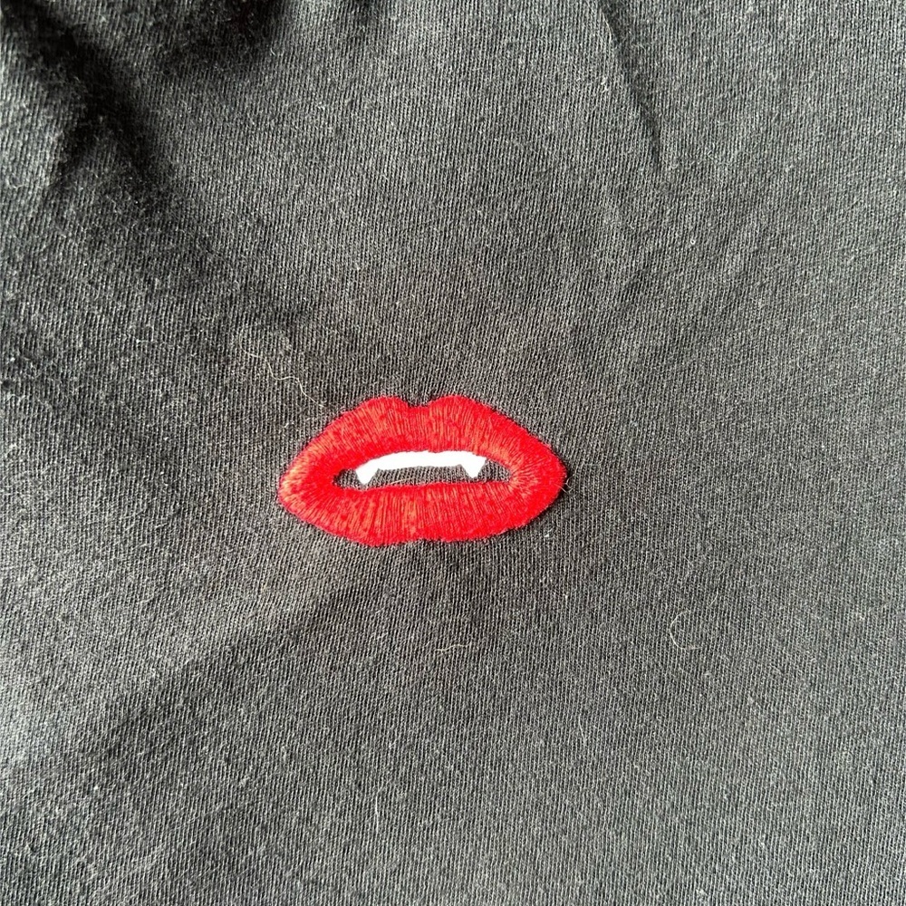 Victoria’s Secret PINK Halloween t-shirt you go ghoul - Picture 7 of 9
